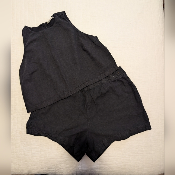 Abercrombie & Fitch Other - Abercrombie & Fitch Linen Set